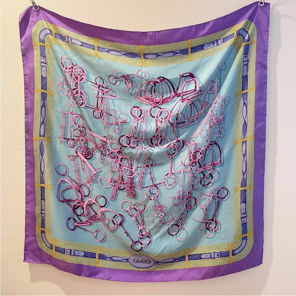 100% Silk Gucci Horsebit Scarf
